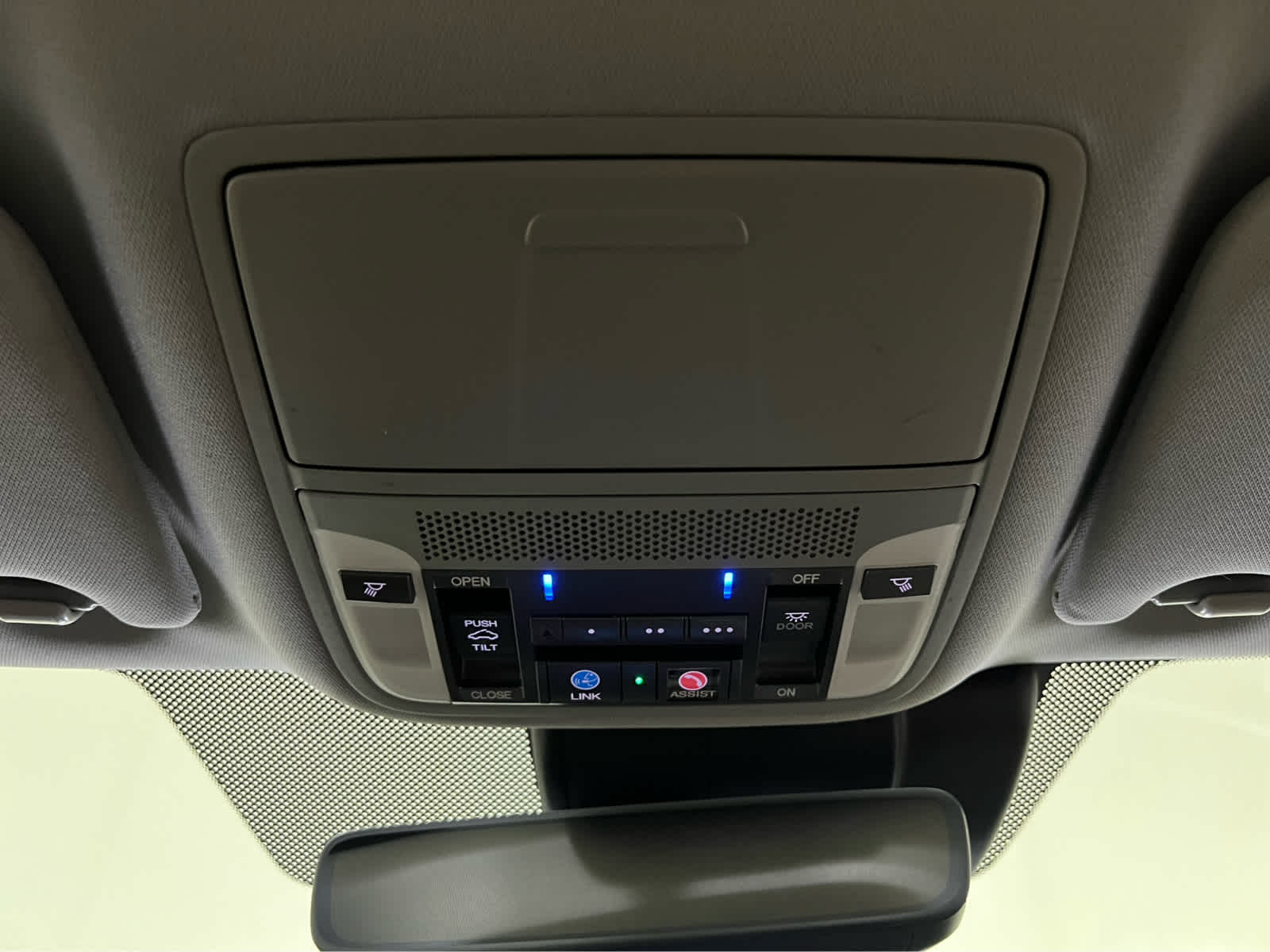 2017 Acura TLX P-AWS with Technology Package