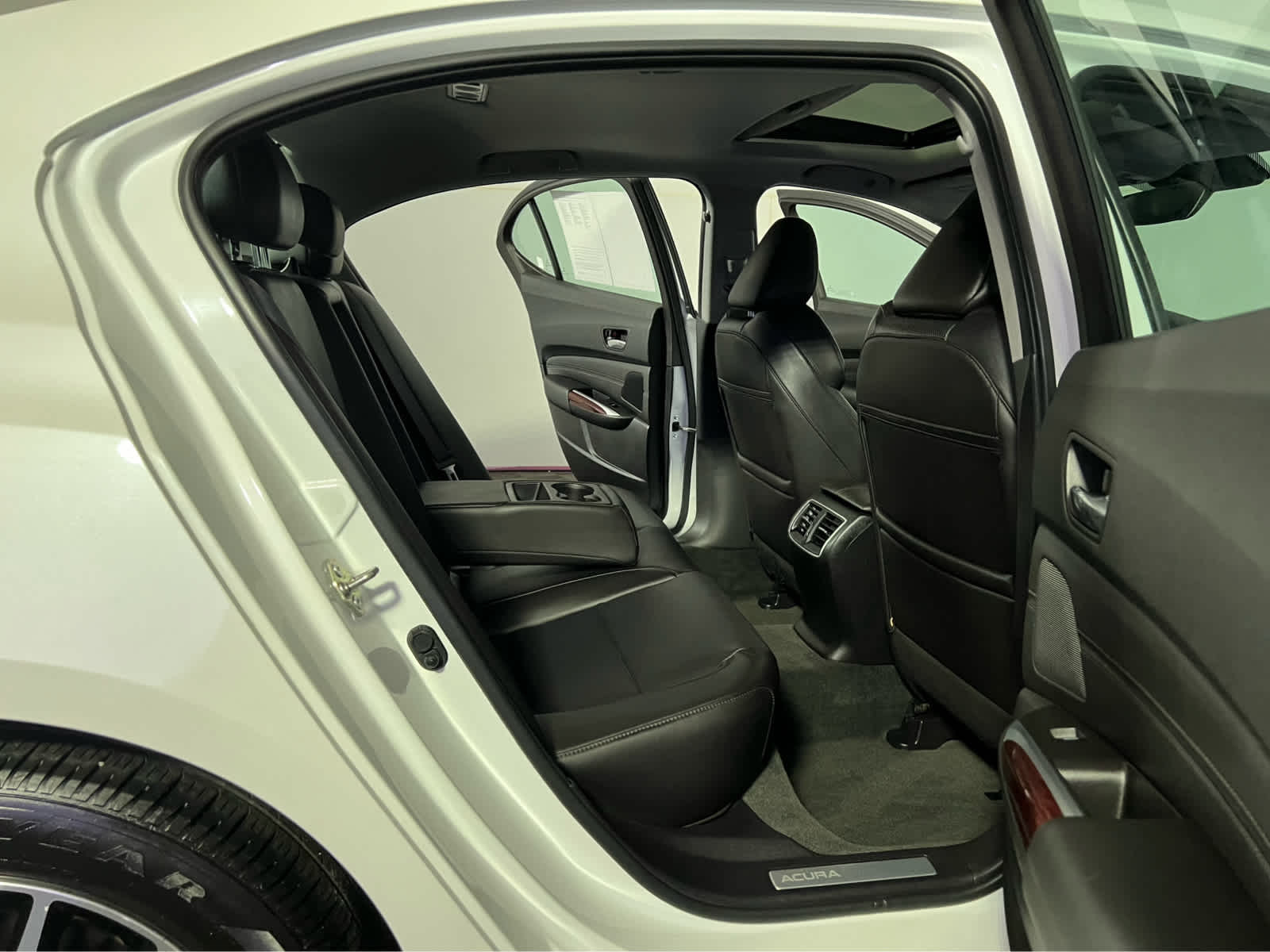2017 Acura TLX P-AWS with Technology Package