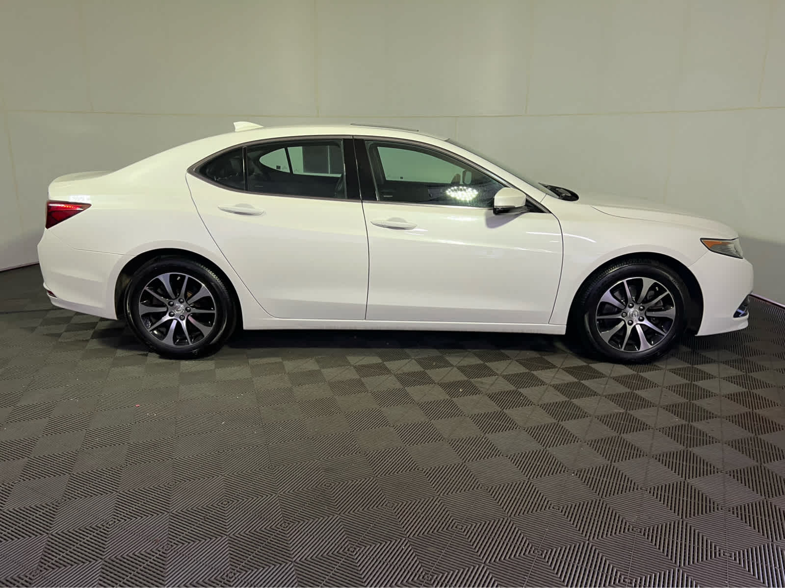 2017 Acura TLX P-AWS with Technology Package