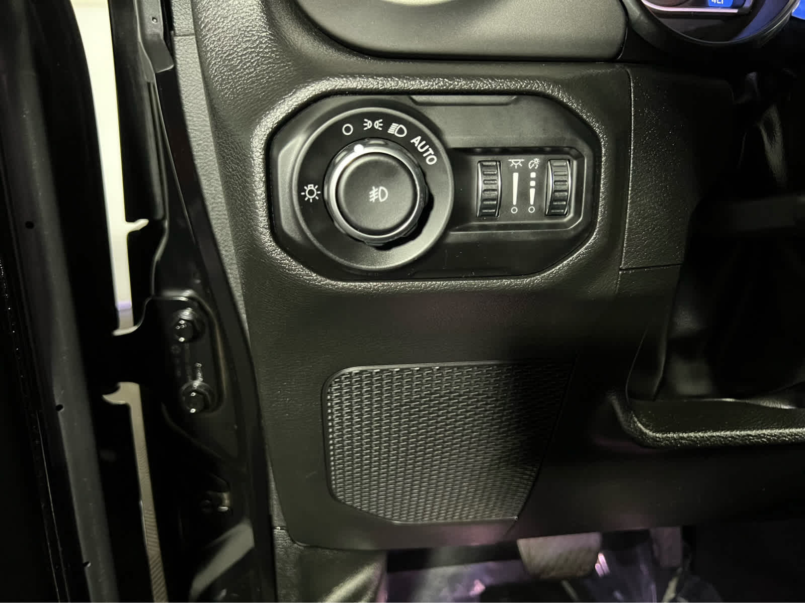 2022 Jeep Wrangler Willys