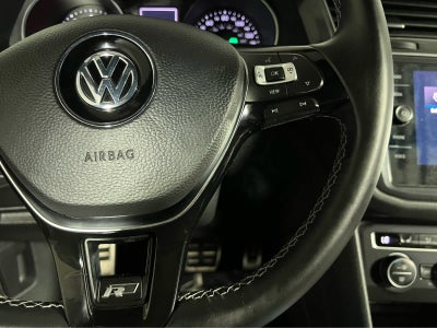 2020 Volkswagen Tiguan SE R-Line Black
