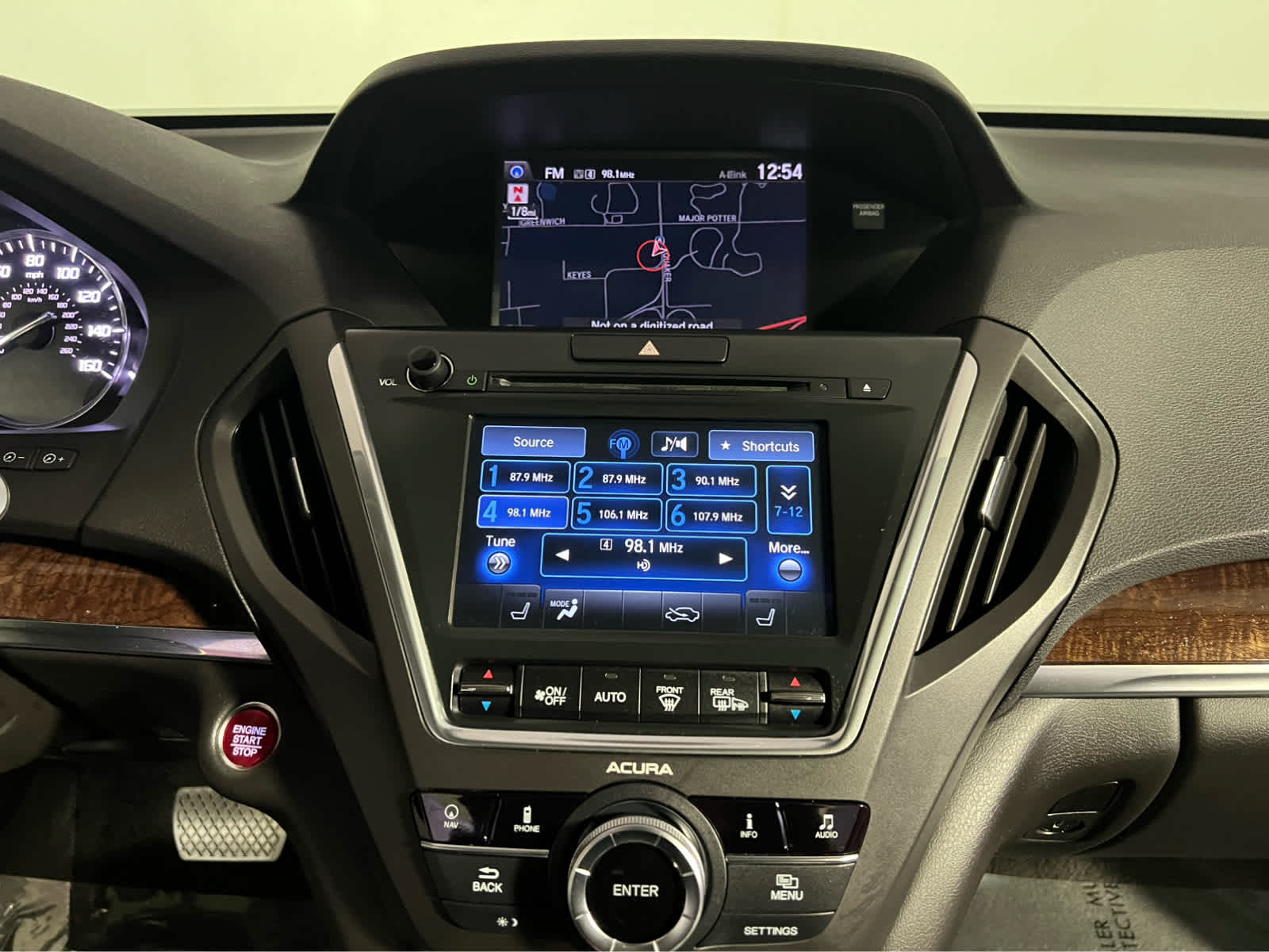 2017 Acura MDX w/Technology Pkg
