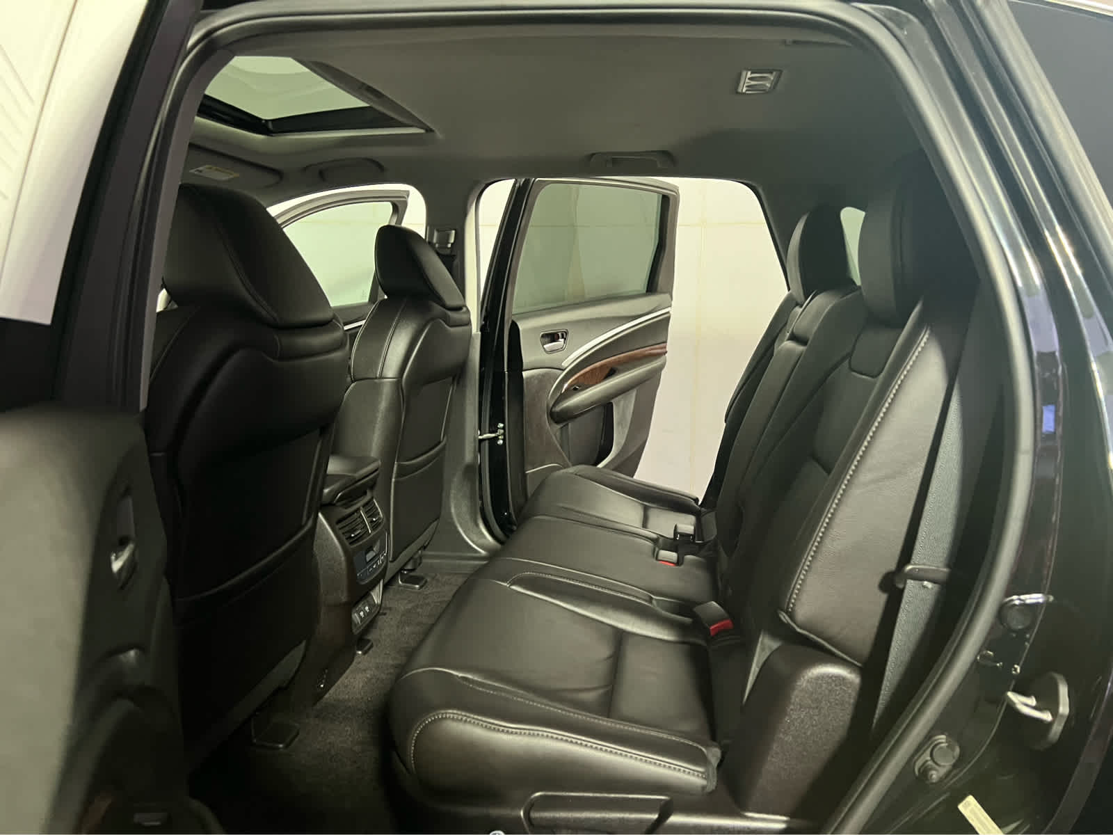 2017 Acura MDX w/Technology Pkg