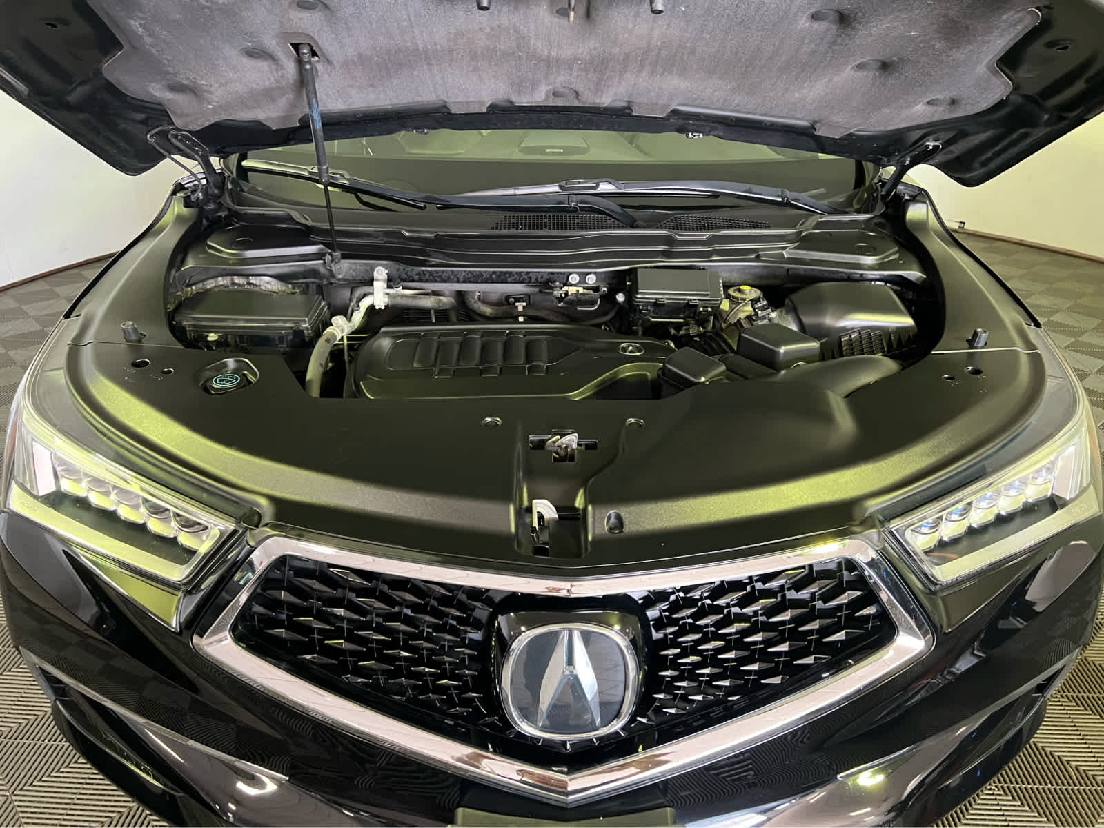 2017 Acura MDX w/Technology Pkg