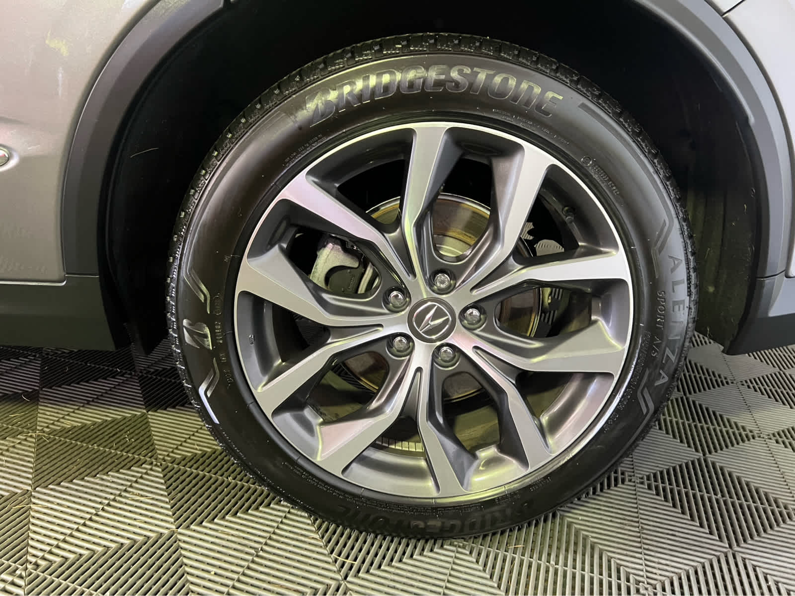 2024 Acura MDX SH-AWD TECH
