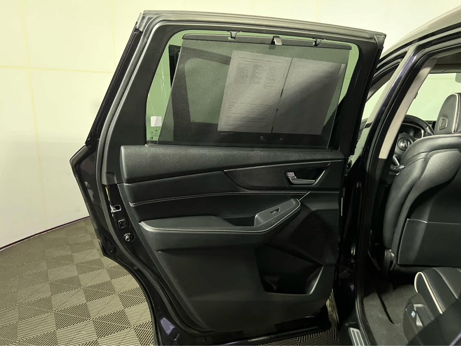 2023 Acura MDX SH-AWD ADVANCE