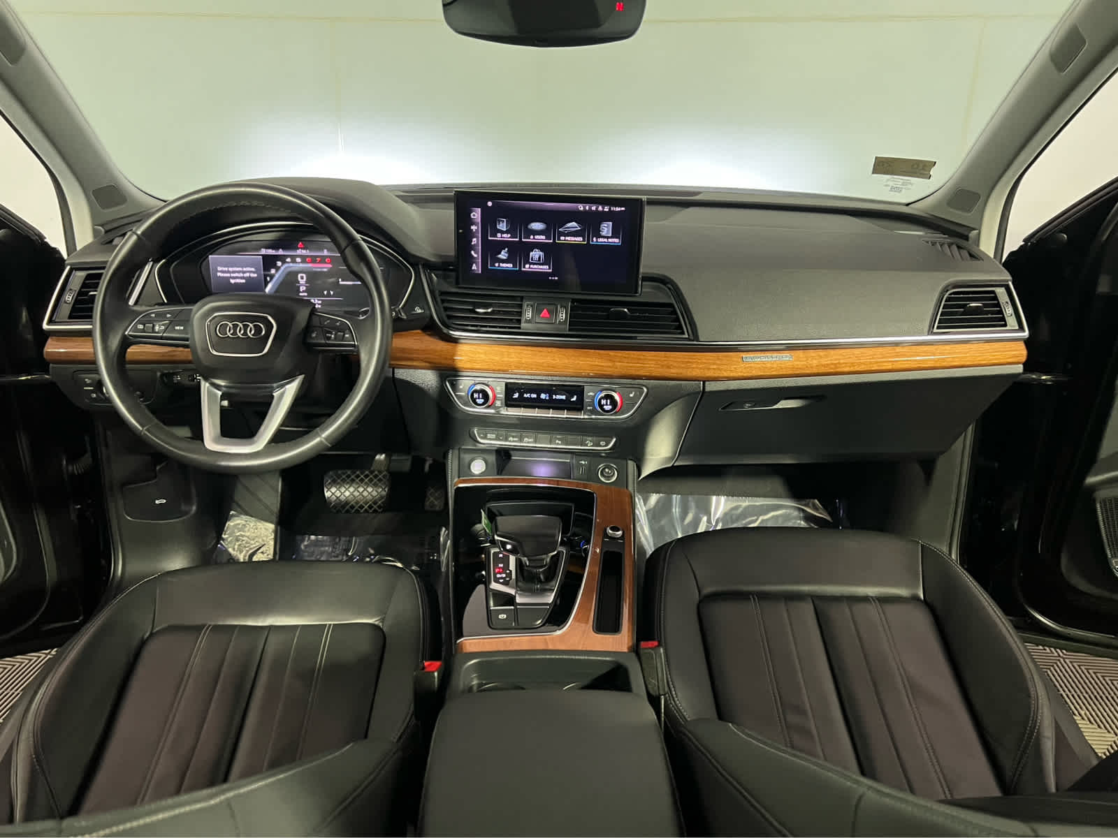 2023 Audi Q5 Premium Plus