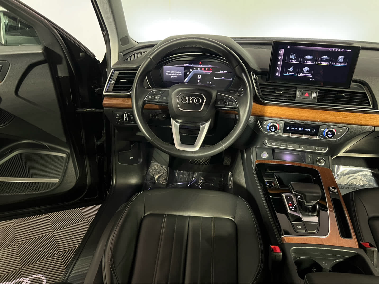 2023 Audi Q5 Premium Plus