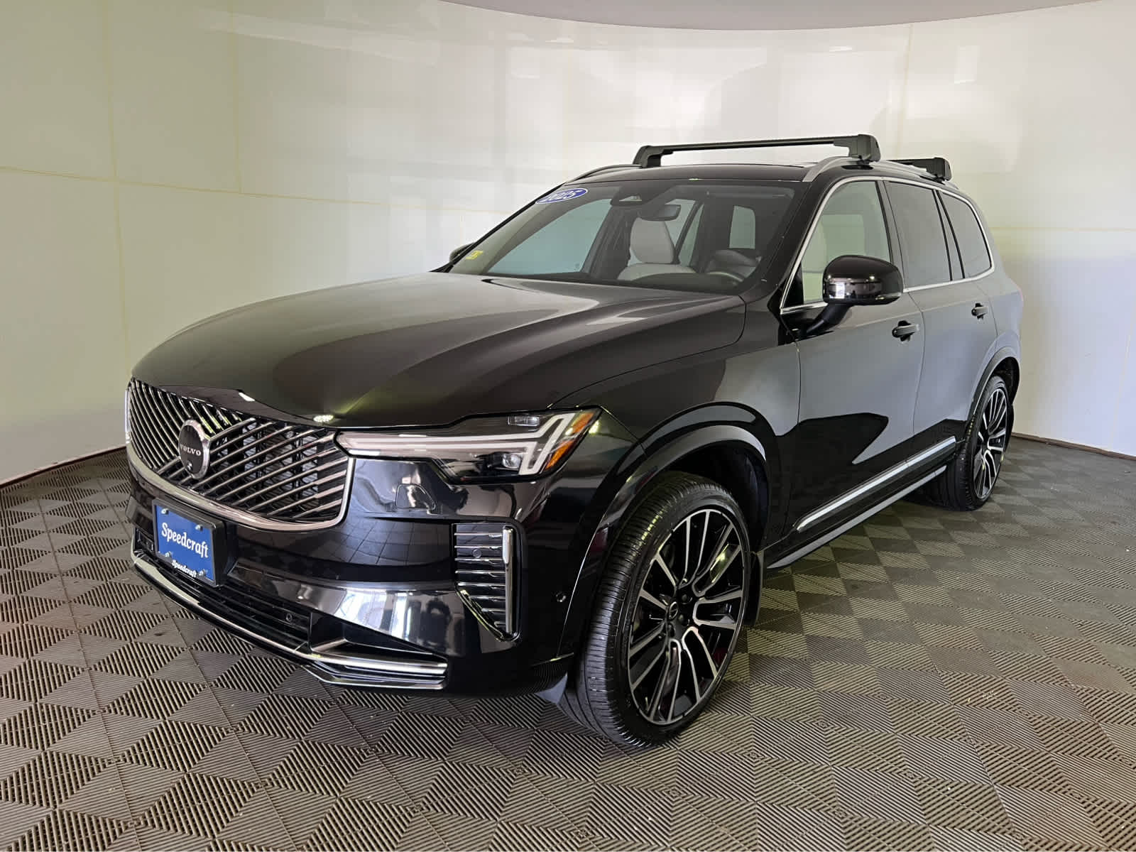 2025 Volvo XC90 Plus