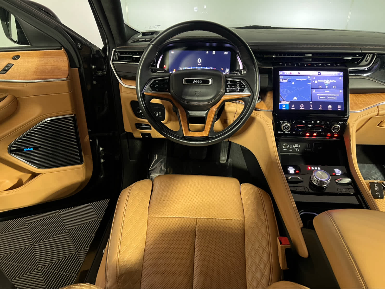 2023 Jeep Grand Cherokee L Summit Reserve