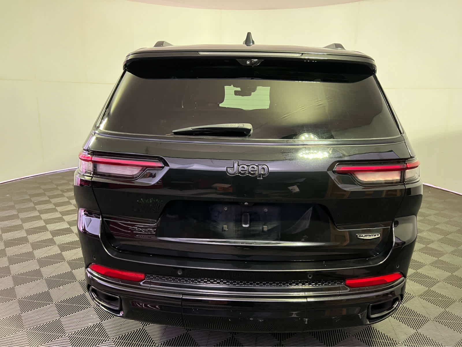 2023 Jeep Grand Cherokee L Summit Reserve