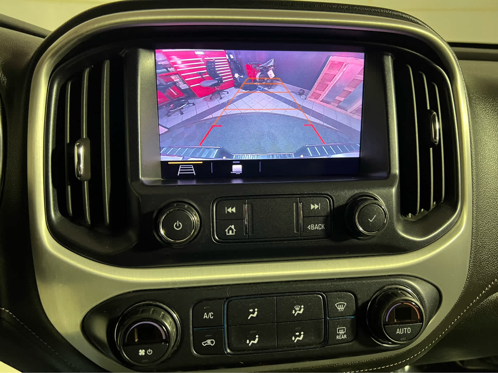 2020 GMC Canyon 4WD SLT