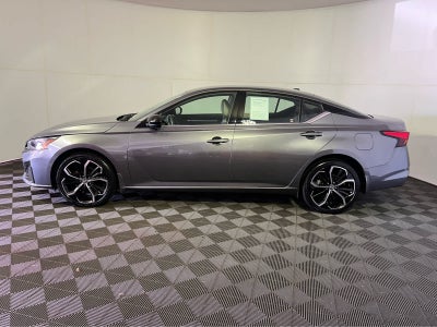 2024 Nissan Altima SR