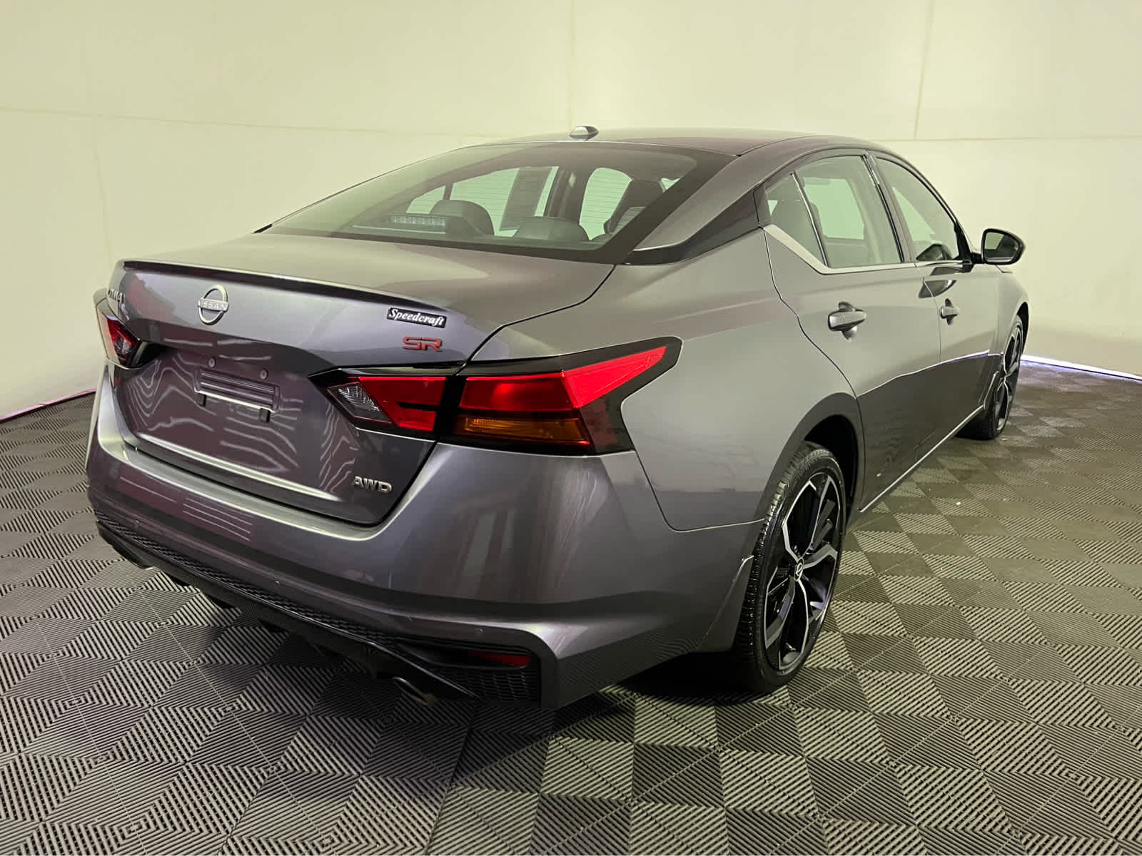 2024 Nissan Altima SR