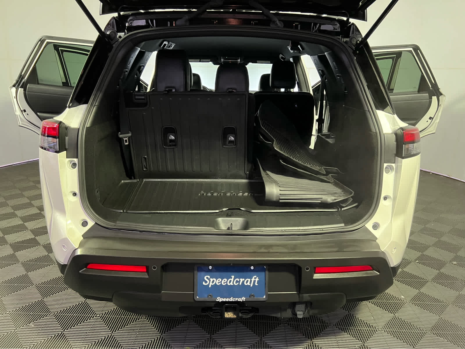 2024 Nissan Pathfinder Rock Creek®