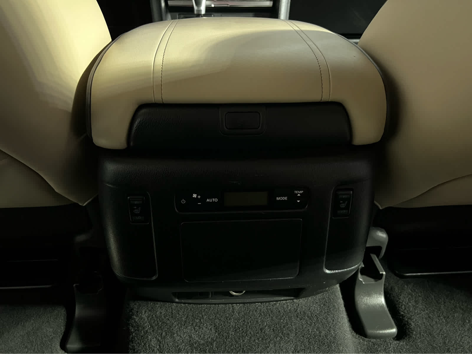 2021 Nissan Armada Platinum