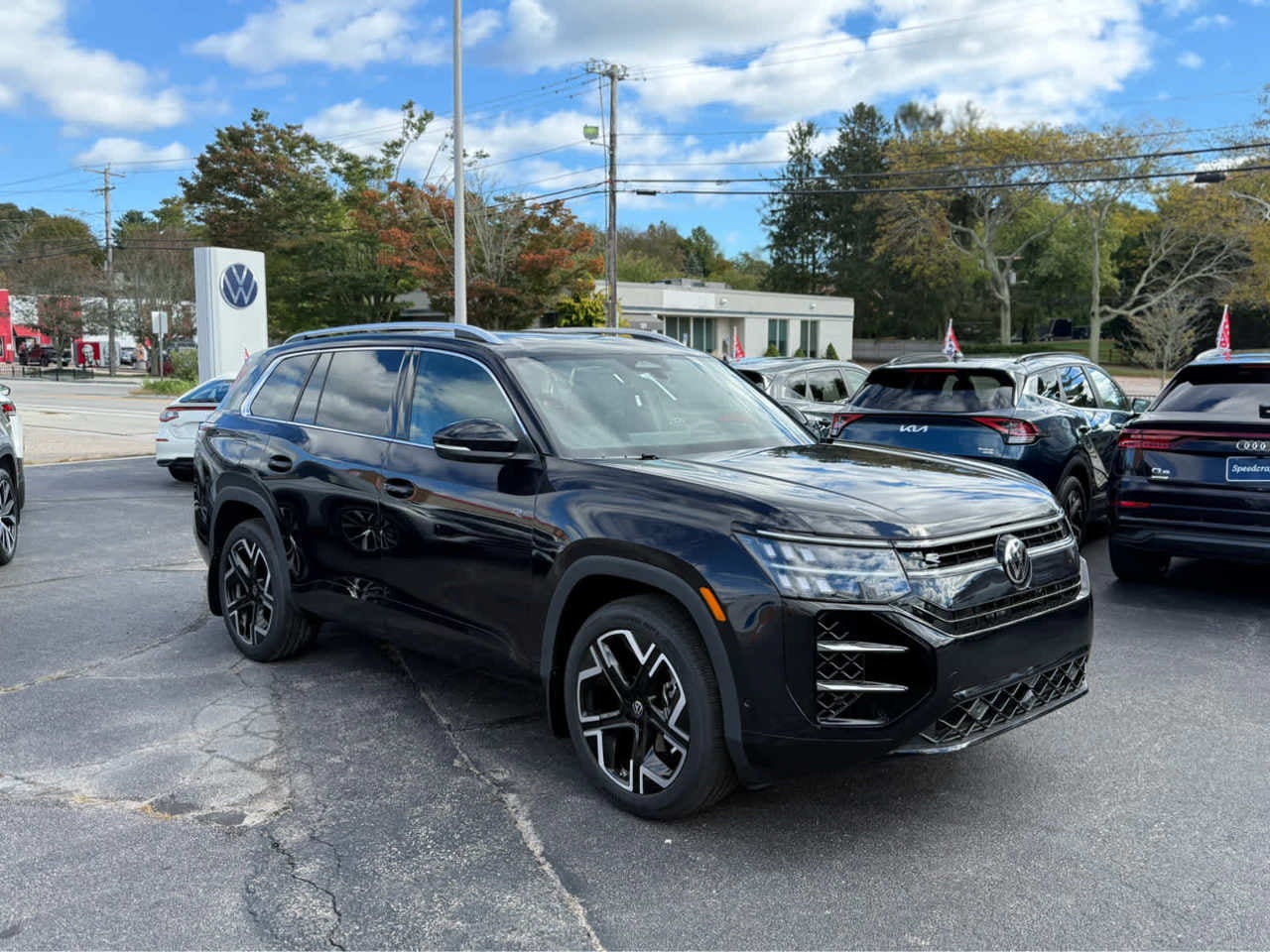 2027 Volkswagen Atlas 2.0T SEL