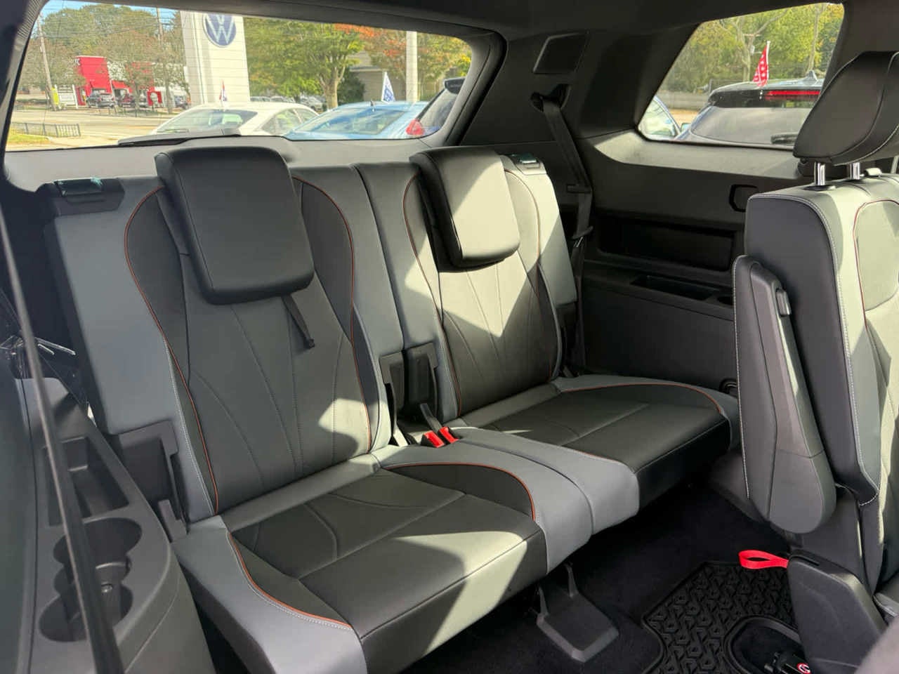 2027 Volkswagen Atlas 2.0T SEL
