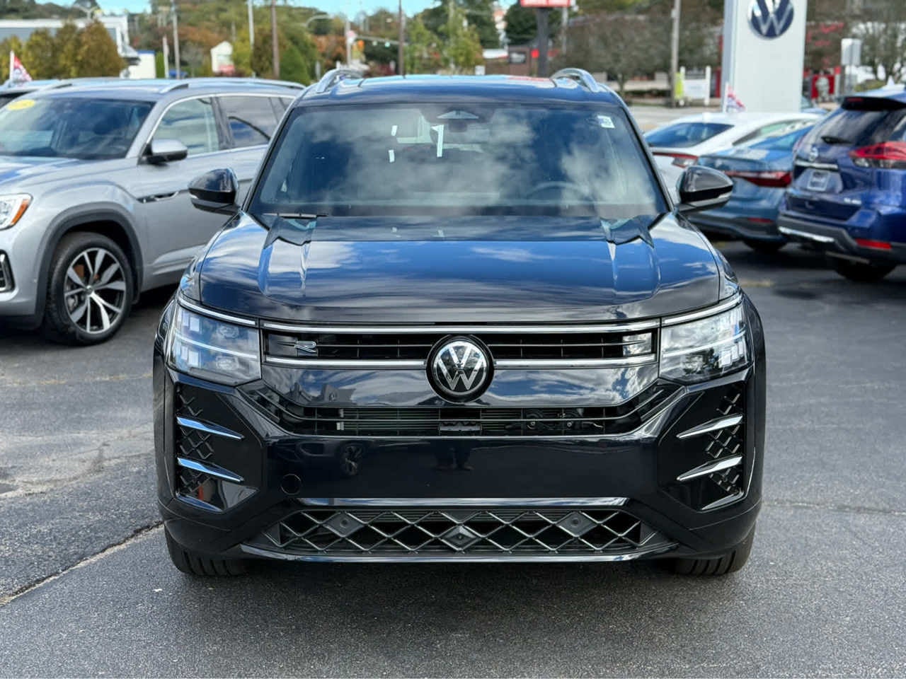 2027 Volkswagen Atlas 2.0T SEL