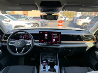 2027 Volkswagen Atlas SE w/Technology