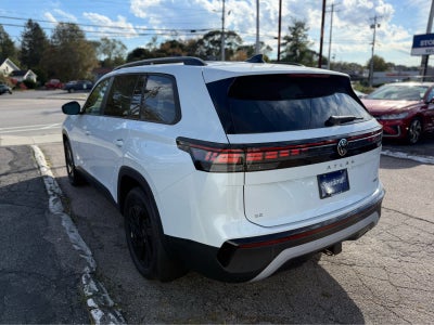 2027 Volkswagen Atlas SE w/Technology