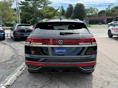 2024 Volkswagen Atlas Cross Sport 2.0T SE w/Technology