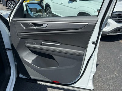 2026 Volkswagen Atlas Cross Sport 2.0T SE