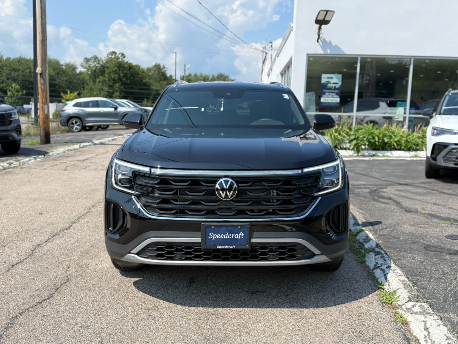 2026 Volkswagen Atlas Cross Sport 2.0T SE
