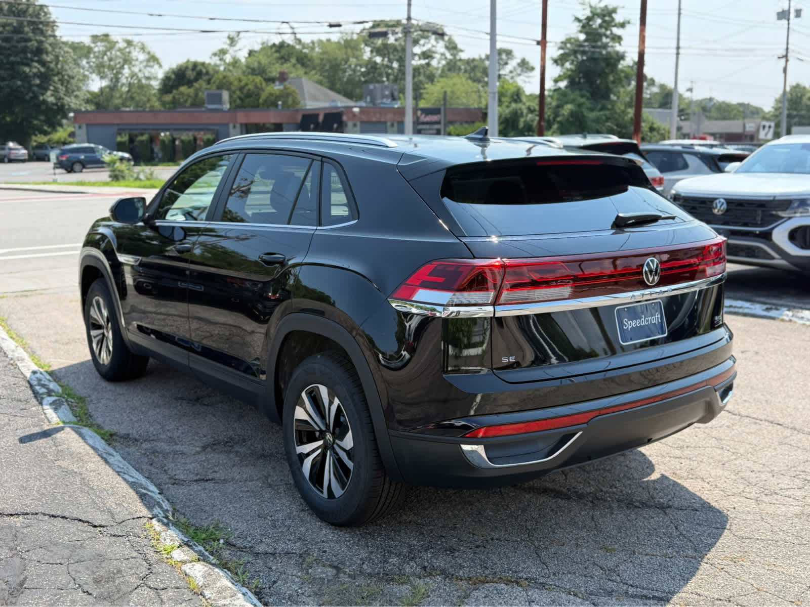 2026 Volkswagen Atlas Cross Sport 2.0T SE