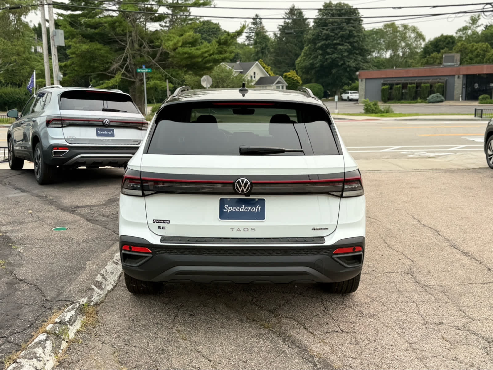 2026 Volkswagen Taos SE Black