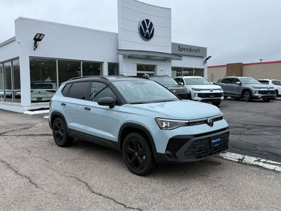 2026 Volkswagen Taos 1.5T SE Black