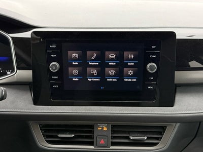 2026 Volkswagen Taos 1.5T SE Black