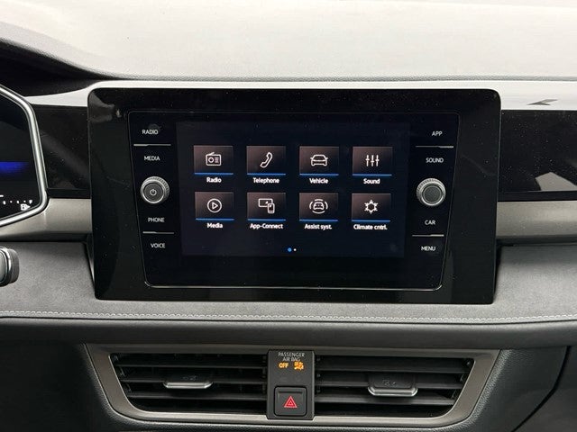 2026 Volkswagen Taos 1.5T SE Black