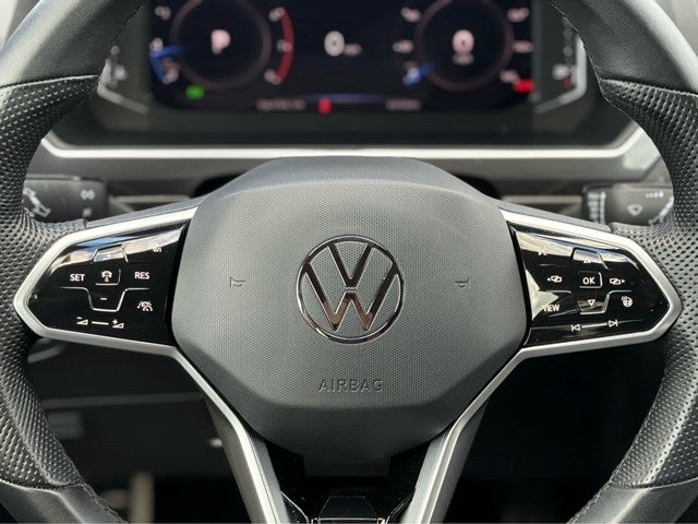 2024 Volkswagen Tiguan SEL R-Line