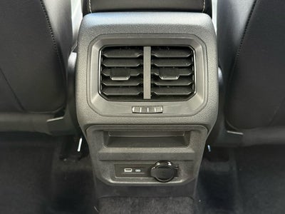 2024 Volkswagen Tiguan SEL R-Line
