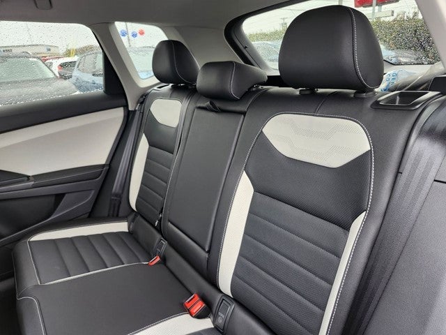 2026 Volkswagen Taos 1.5T SEL