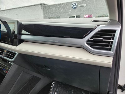 2026 Volkswagen Taos 1.5T SEL