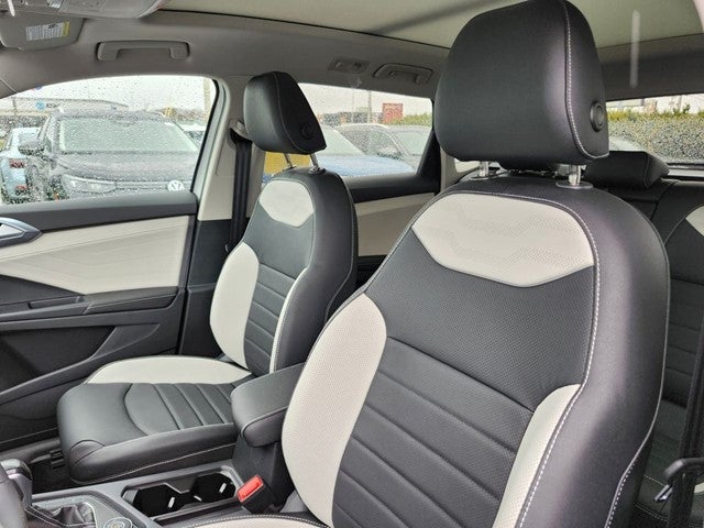 2026 Volkswagen Taos 1.5T SEL