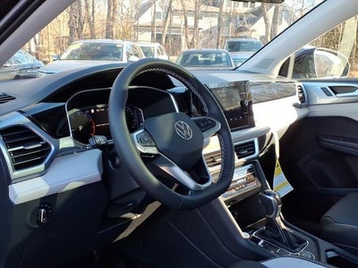2026 Volkswagen Taos 1.5T SEL