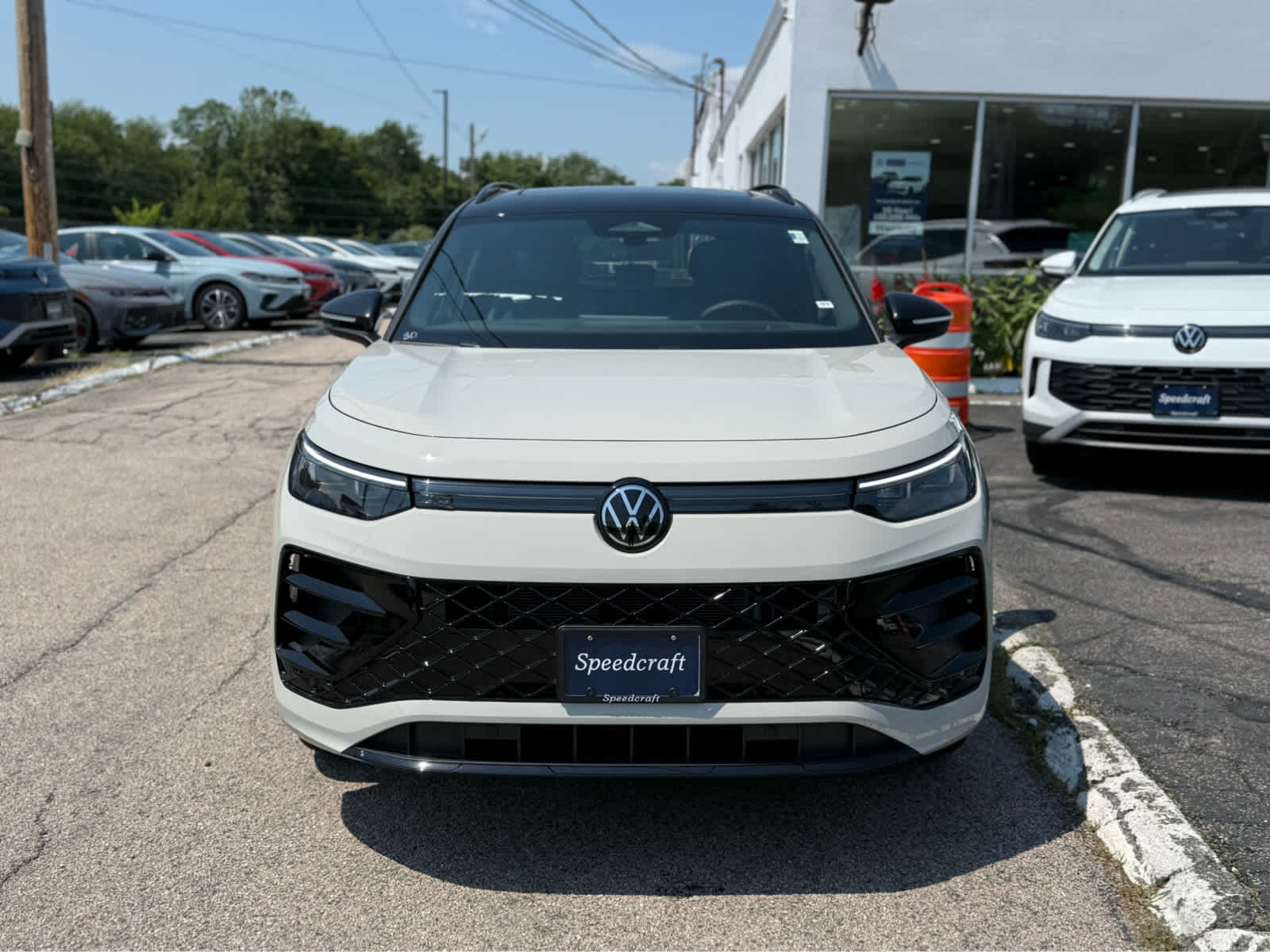 2026 Volkswagen Tiguan 2.0T SE R-Line Black