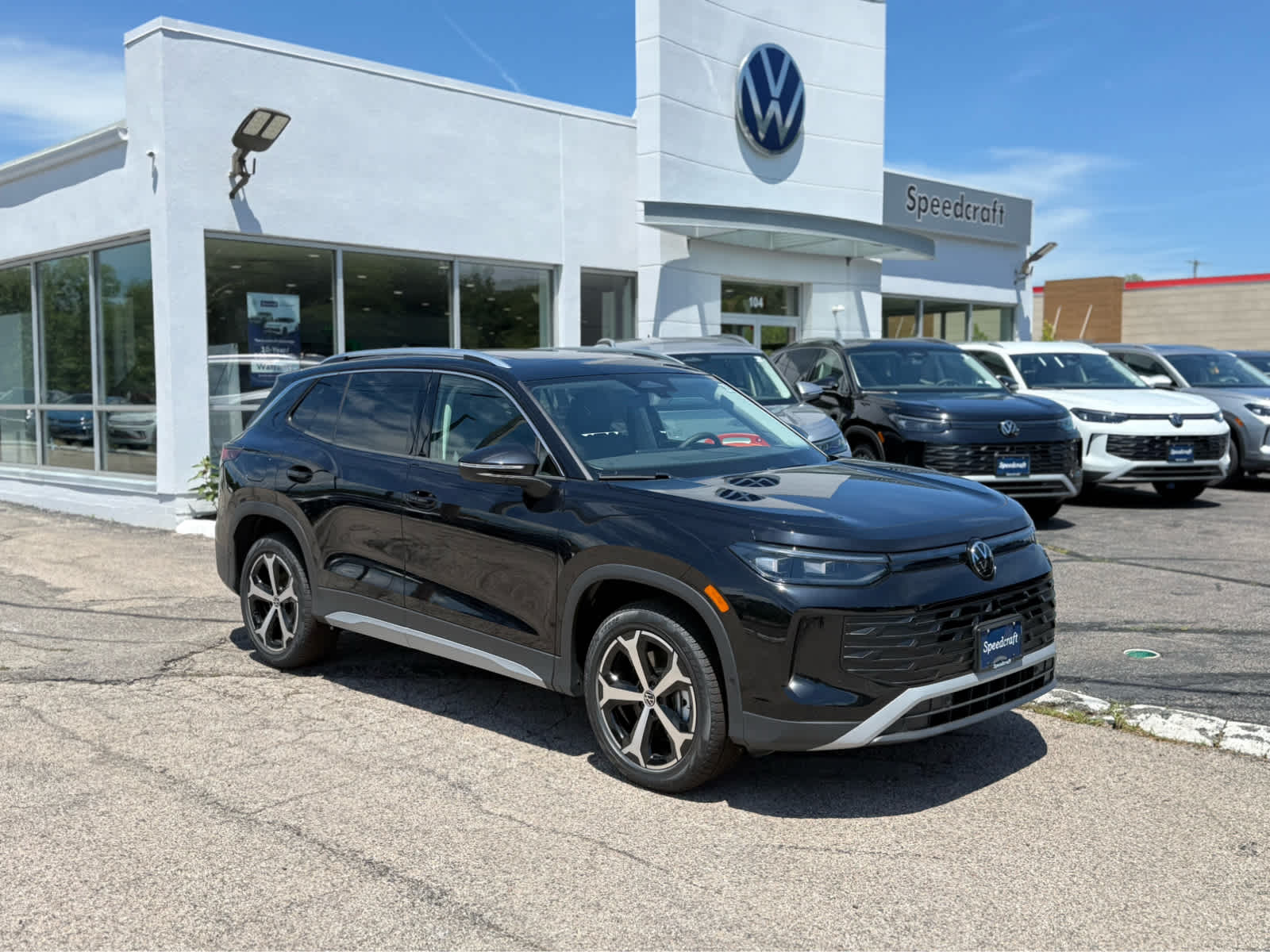 2026 Volkswagen Tiguan 2.0T SE