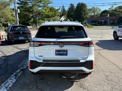 2026 Volkswagen Tiguan 2.0T SEL R-Line Turbo