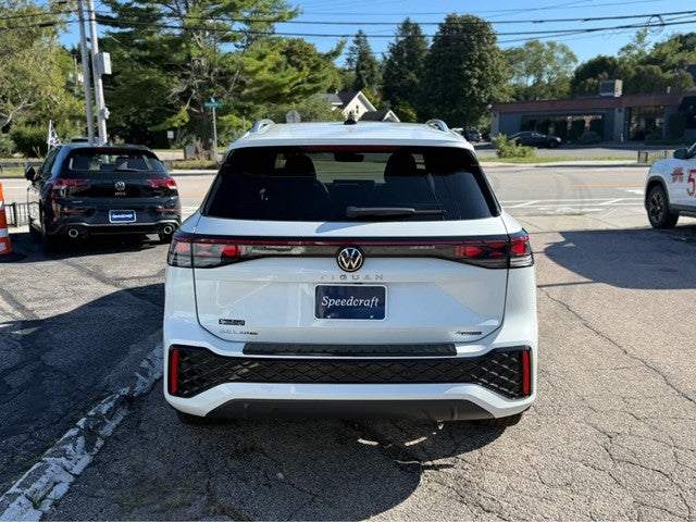 2026 Volkswagen Tiguan 2.0T SEL R-Line Turbo
