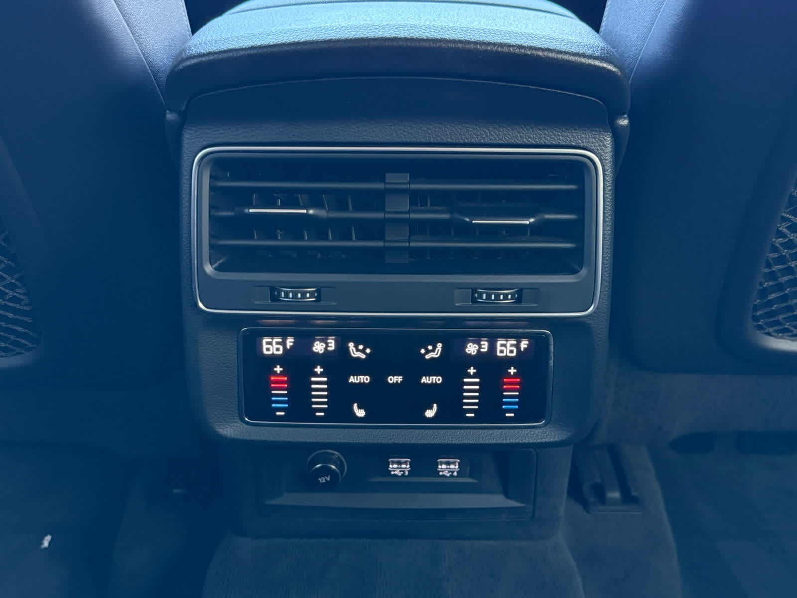 2020 Audi Q8 Premium Plus