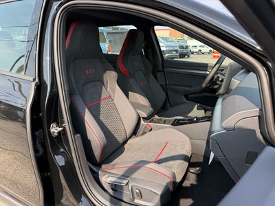 2026 Volkswagen Golf GTI SE