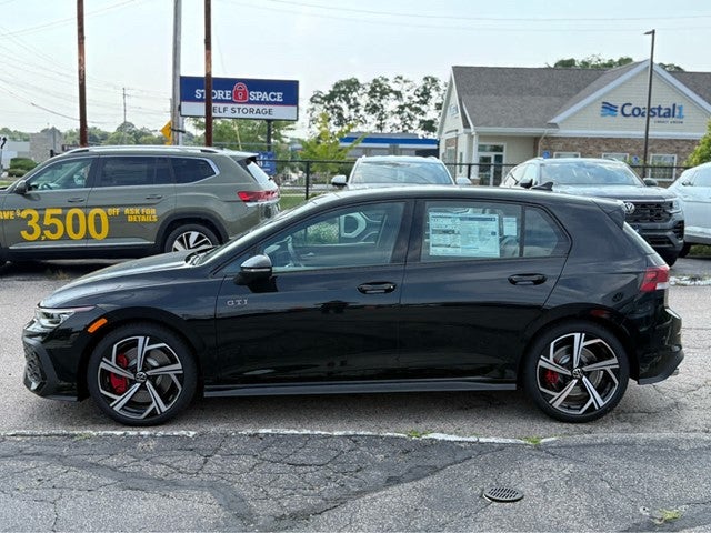 2026 Volkswagen Golf GTI SE